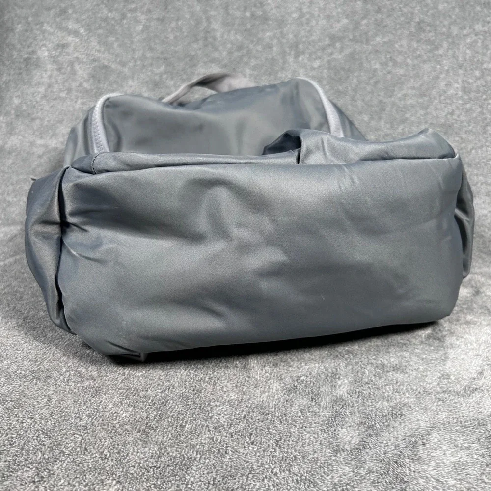 Lululemon Everyday Backpack 2.0 23L Gray Laptop Travel Commute Bag RN106259 - Picture 11 of 16